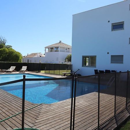 Villa Dos Salgados, 5Bdr, Beach Front, Near Salgados Golf Club Guia  Exterior photo