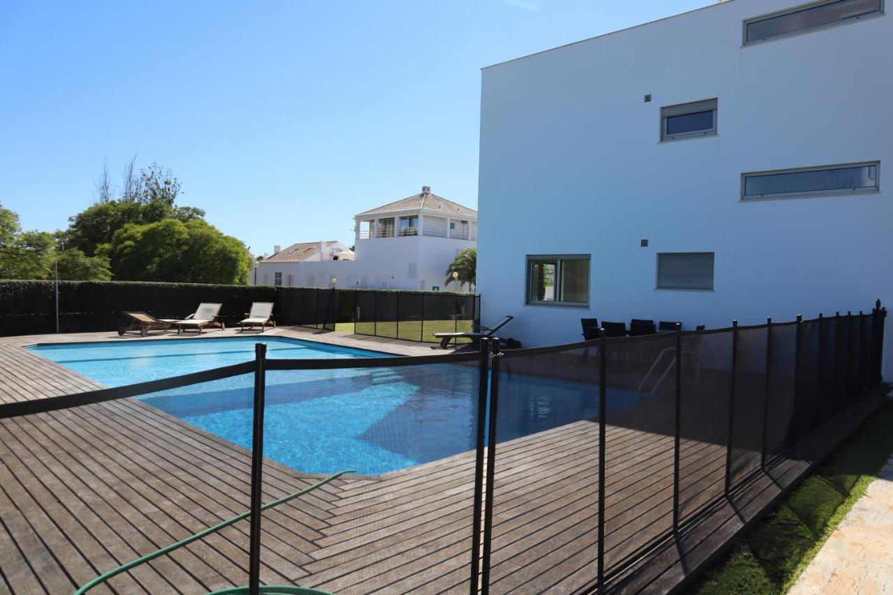 Villa Dos Salgados, 5Bdr, Beach Front, Near Salgados Golf Club Guia  Exterior photo