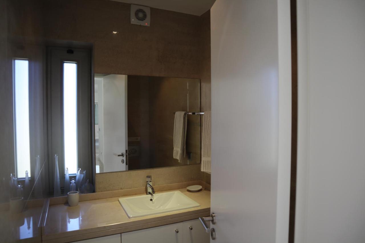 Villa Dos Salgados, 5Bdr, Beach Front, Near Salgados Golf Club Guia  Exterior photo